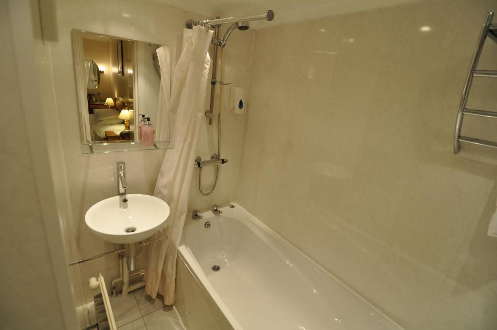The Roundabout Hotel Fareham Rom bilde
