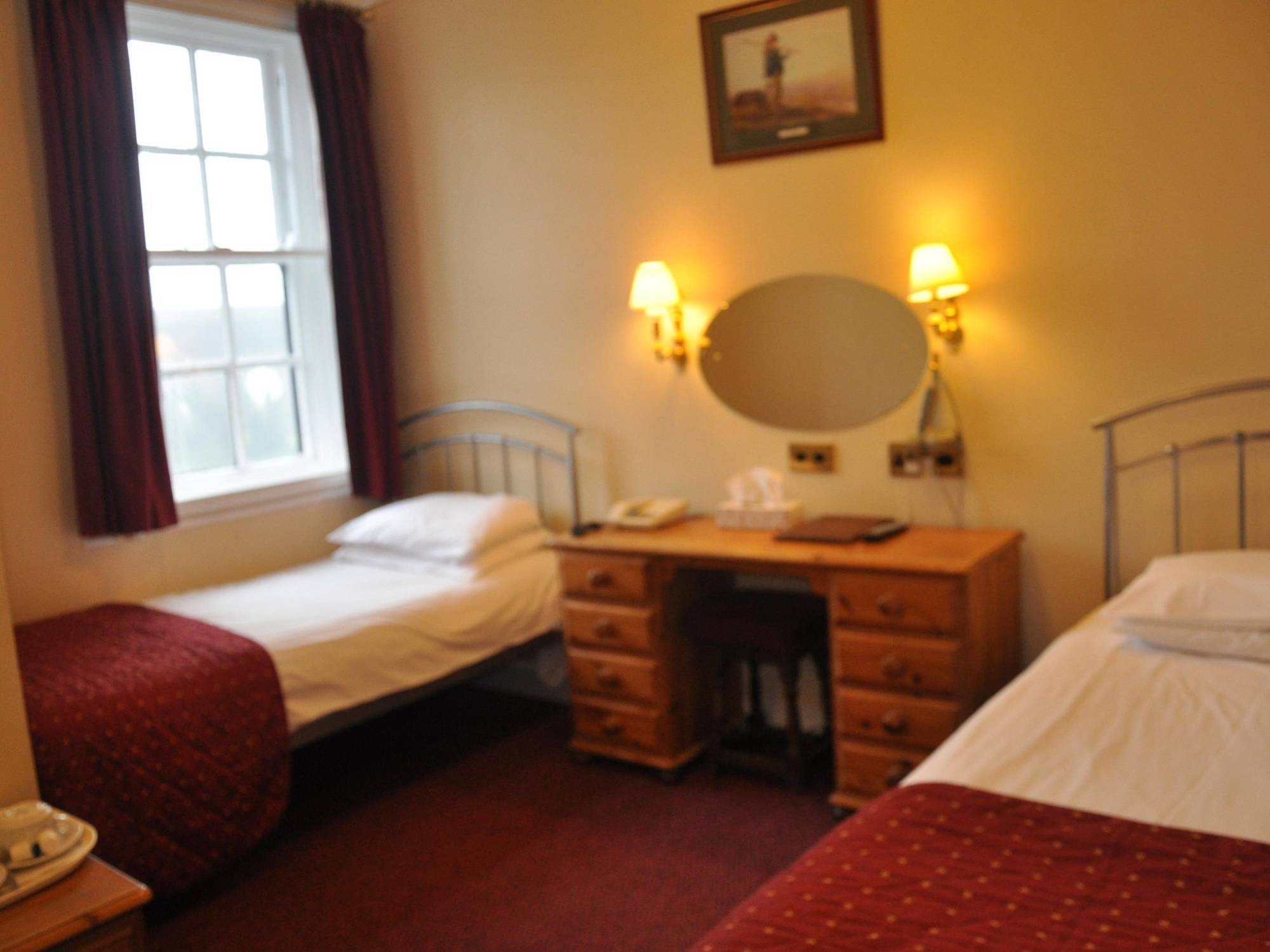 The Roundabout Hotel Fareham Eksteriør bilde